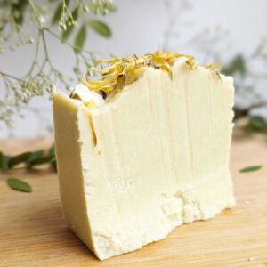 Traditionelle handgemachte Naturseife PUR mit Bernsteinsäure