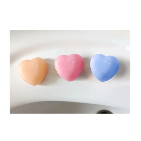 3 herzen aus Seife 3 Handgemachte Herzform Himbeerenseife Geschenkidee