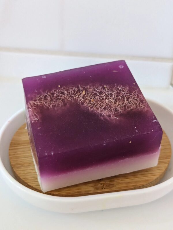 Handgemachte Himbeereseife mit Luffa , Vitamin E 150g