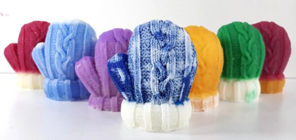 WEIHNACHTSMANN Handschuh | Handgemachte Himbeerenseife | 85g | Vitamin E