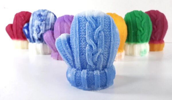 WEIHNACHTSMANN Handschuh | Handgemachte Himbeerenseife | 85g | Vitamin E