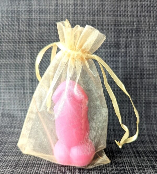 6a85d92dd08be0a15cbb792554b06d468c22a62c3b8e169a8a593.jpg Penis Mini Form Handgemachte Himbeereseife Geschenkideen JGA